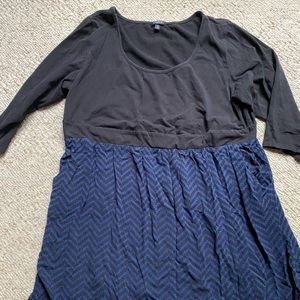 Torrid Black/Blue Chevron Dress Size 4